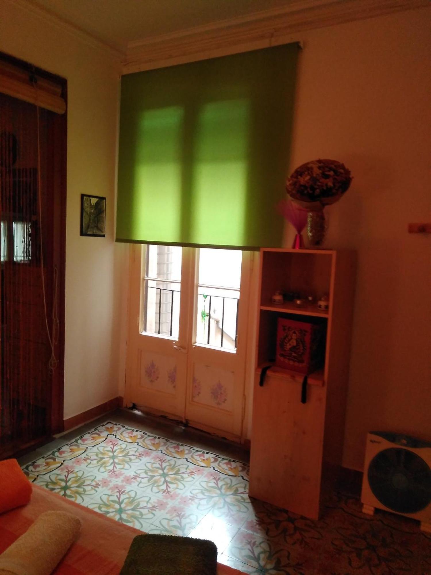 Habitacion En Piso Compartido Barcelona Exterior photo